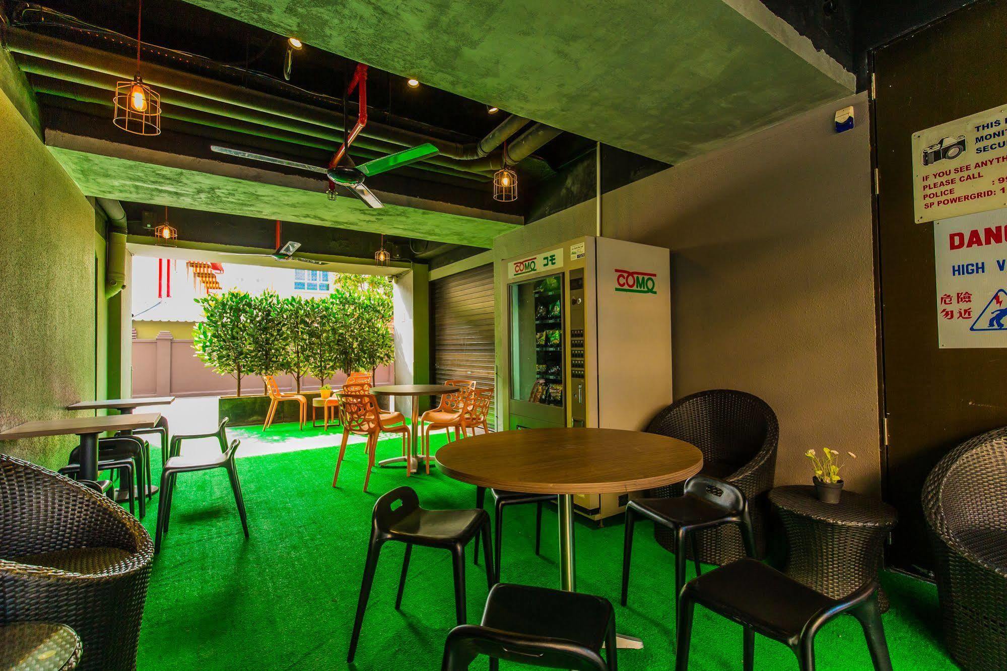 Ibis Budget Singapore Pearl Екстериор снимка